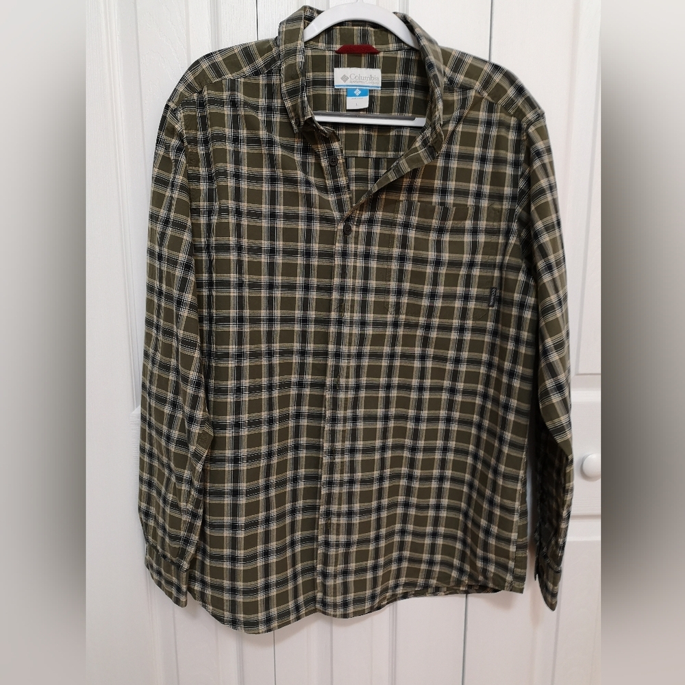 Columbia Men's Plaid Shirt - Olive and Black Size L